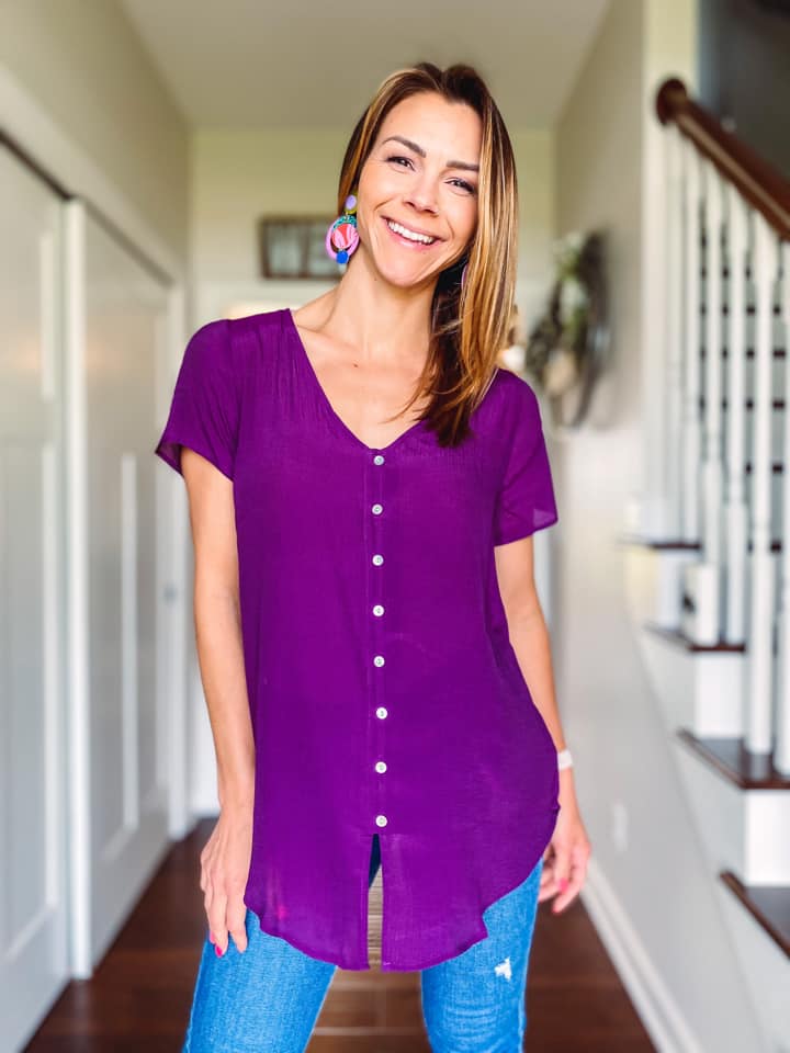 SHANNAH V-NECK BUTTON DOWN - PLUM