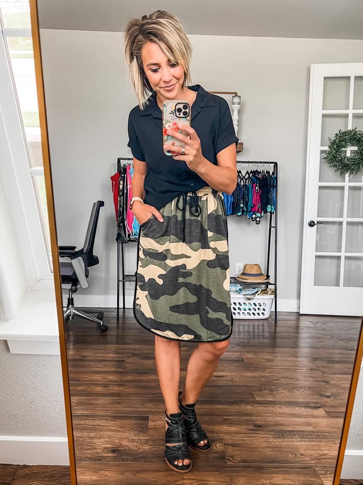 DOLPHIN HEM LONICA SKIRT CAMO