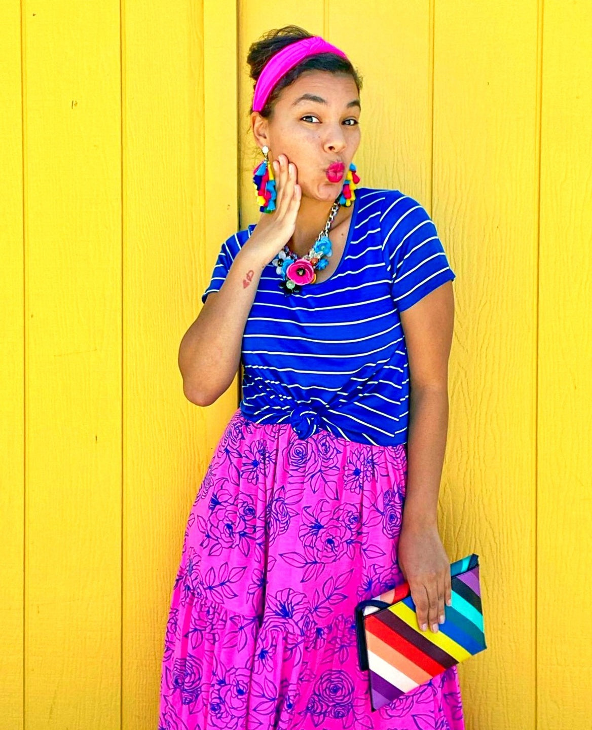 POPPY SKIRT HOTPINK WITH BLUE FLOWERS